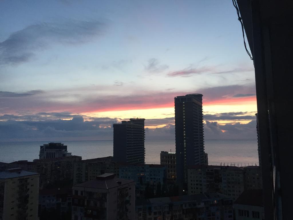 Stars Apartment Batumi Ngoại thất bức ảnh