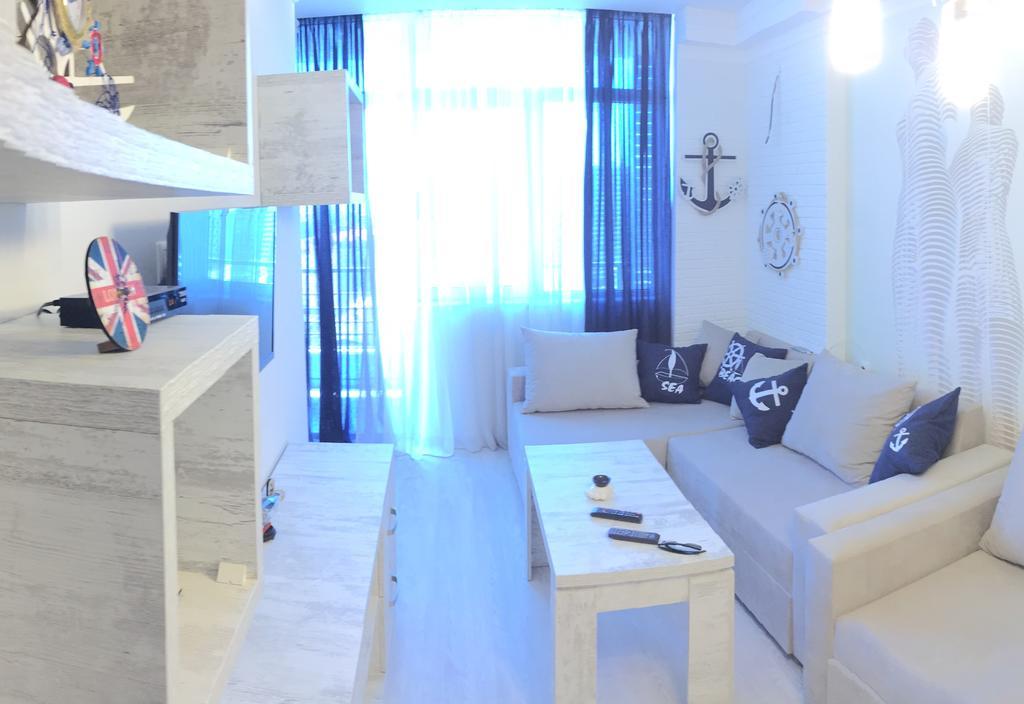 Stars Apartment Batumi Ngoại thất bức ảnh