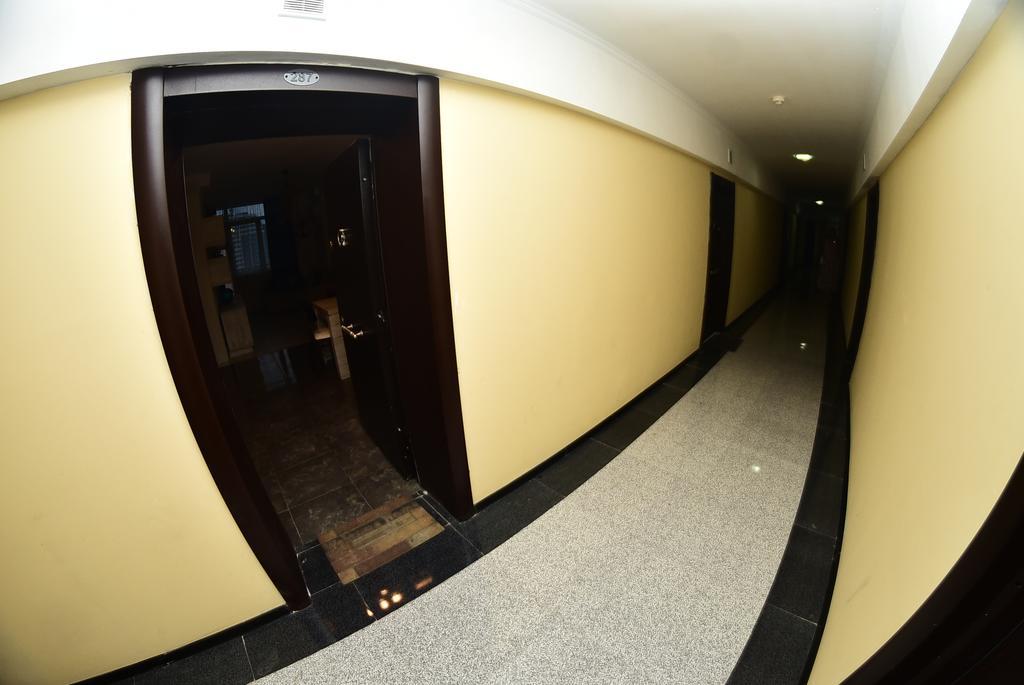 Stars Apartment Batumi Ngoại thất bức ảnh